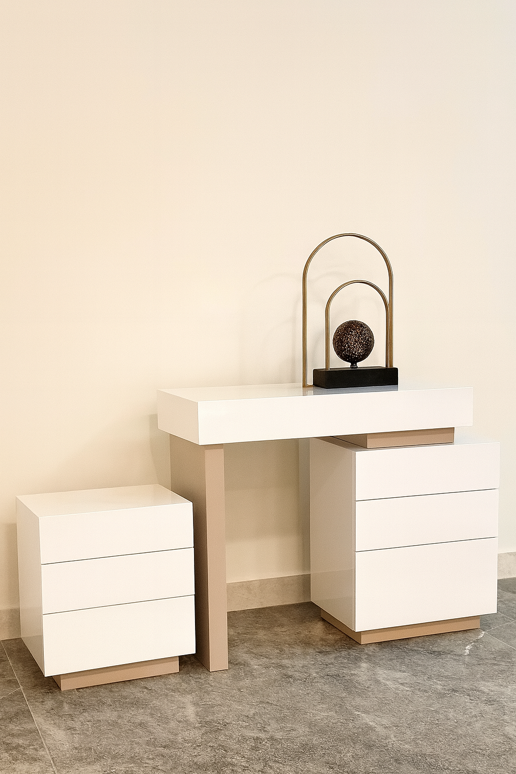 میز آرایش رابو