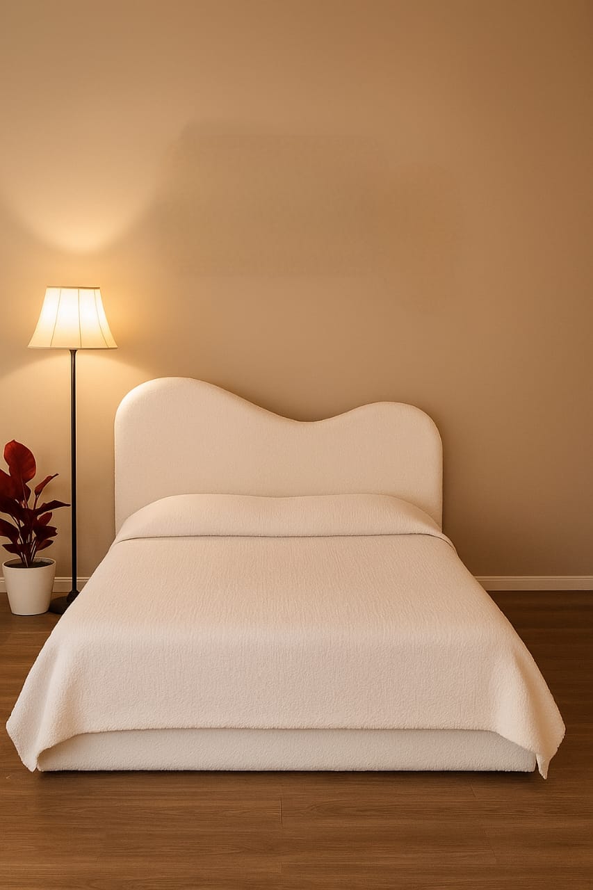 تخت تک لوتوس +